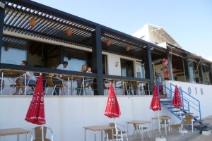 bar-front