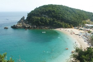 Plaja AGIOS SOSTIS