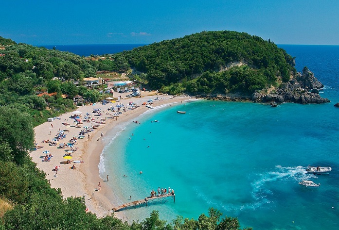 Plaja Sarakiniko