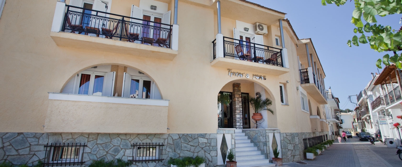 Hotel Thymi's