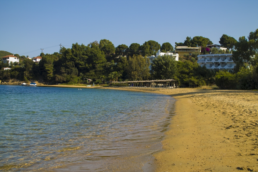 Plaja Vromolimnos